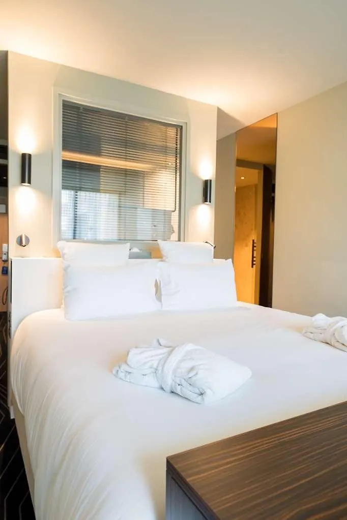 **** Hotel Best Western Plus Clos Syrah Valence  Frankrig